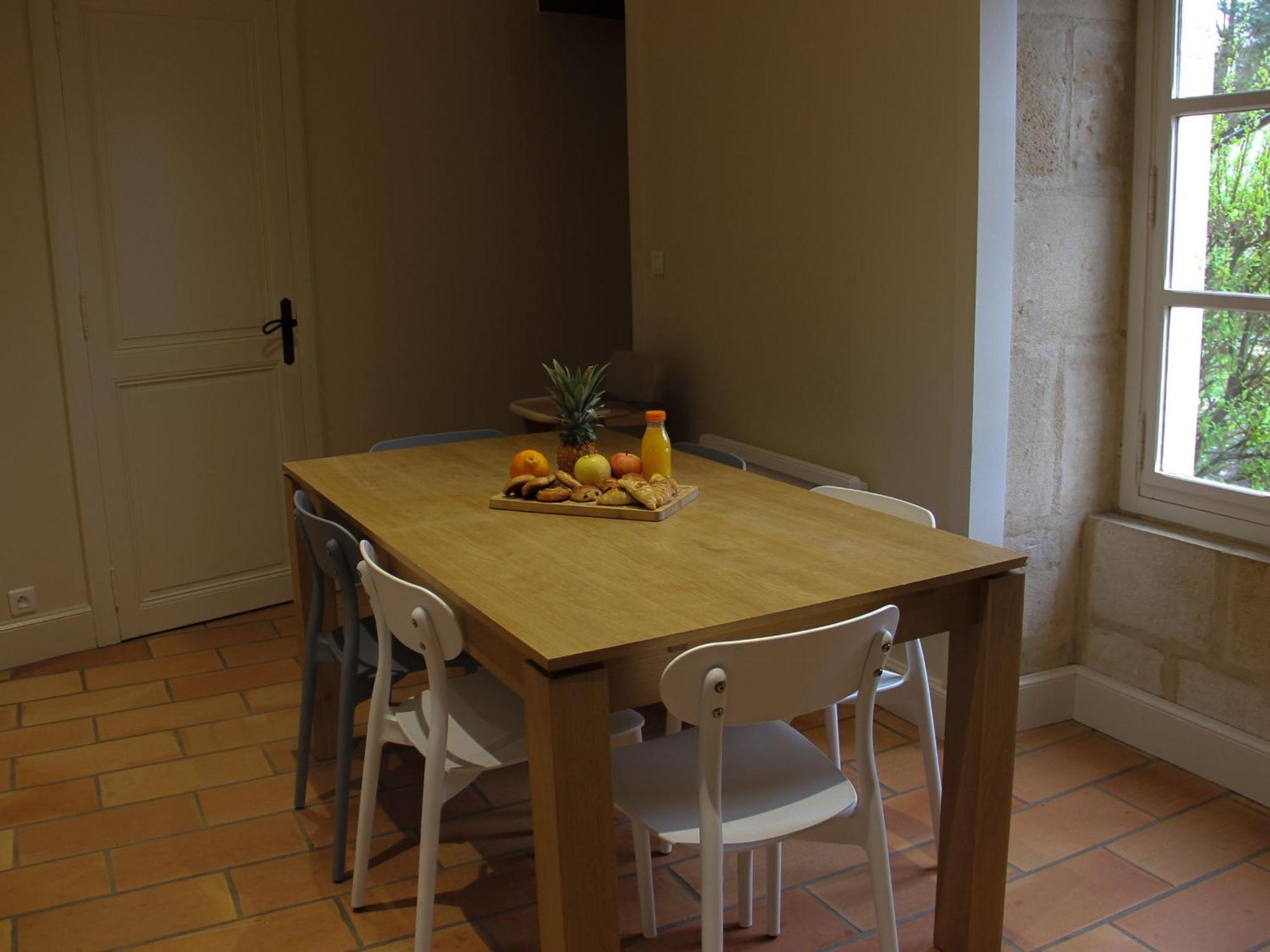 Gite Haut De Gamme Pres De L'Abbaye De Noirlac - Sejour Tout Confort Avec Jardin Et Terrasses - Fr-1-586-13 Bruere-Allichamps 외부 사진